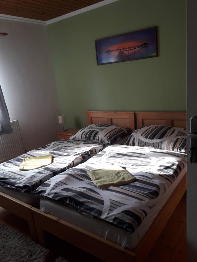 Penzion Na Strelnici Poděbrady Extérieur photo