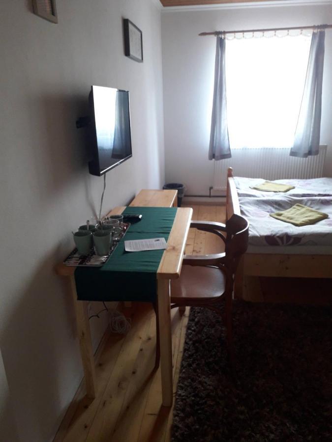 Penzion Na Strelnici Poděbrady Extérieur photo